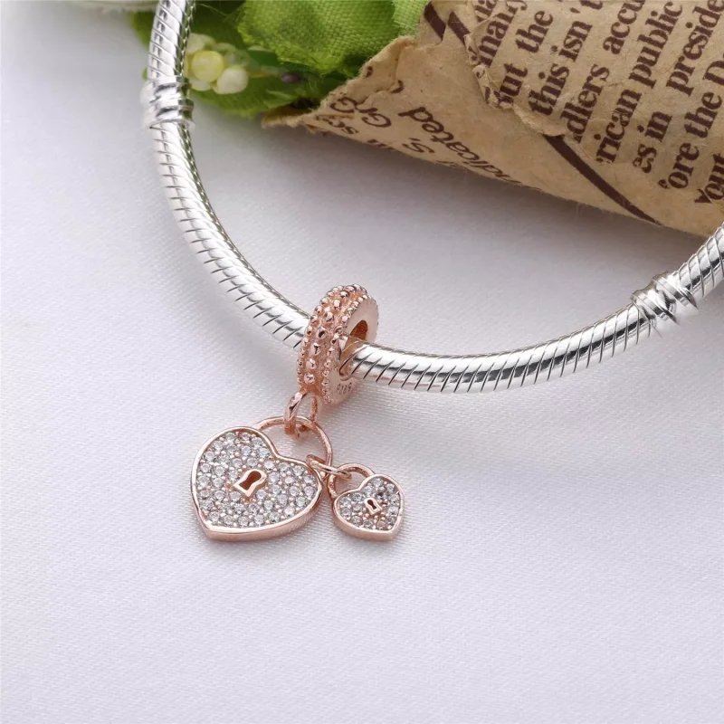 (resim) Pavé Dizim Kalpli Asma Kilit Sallantılı Charm - 781807CZ - Görüntüle 2