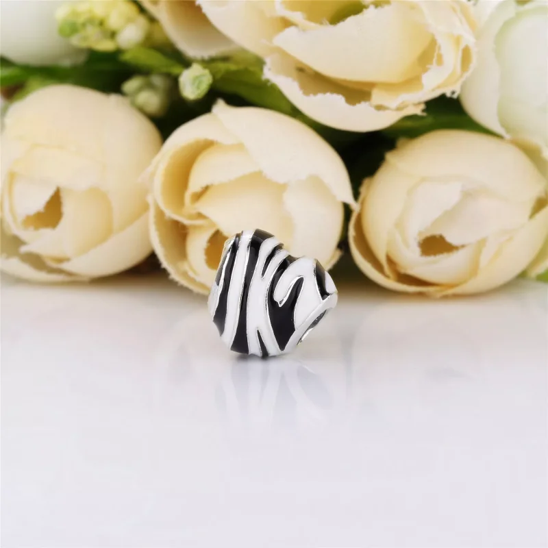 (resim) Pandora Vahşi Çizgiler Charm - 798056ENMX - Görüntüle 3