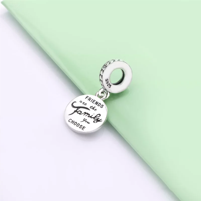 (resim) "Arkadaşlar Ailedir" Sallantılı Charm - 798124EN16 - Görüntüle 2