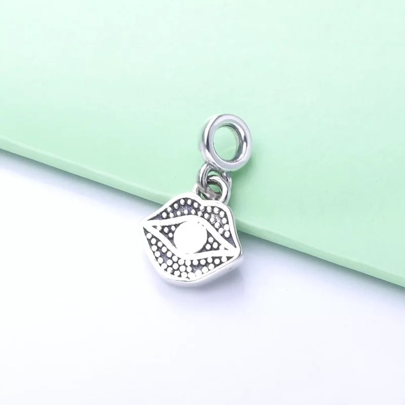 (resim) Pandora Benim dudaklarım Mini Sallantılı Charm - 798364PCZ - Görüntüle 3