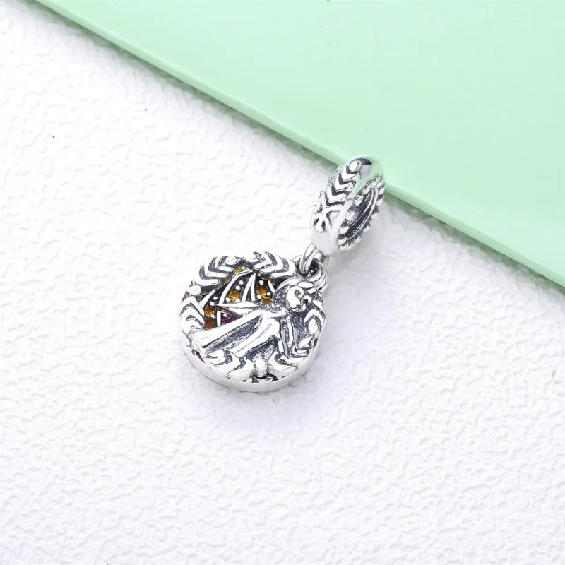 (resim) Pandora Disney, Dondurulmuş Anna Sallantılı Charm - 798457C01 - Görüntüle 4