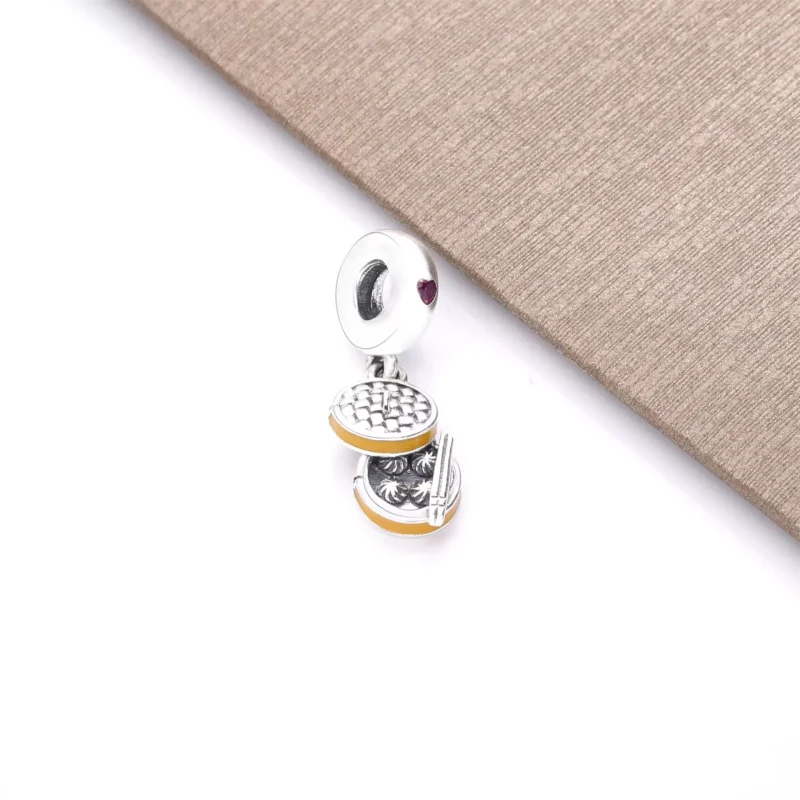 (resim) Pandora Çin Bao'su Sallantılı Charm - 798250CZR - Görüntüle 2