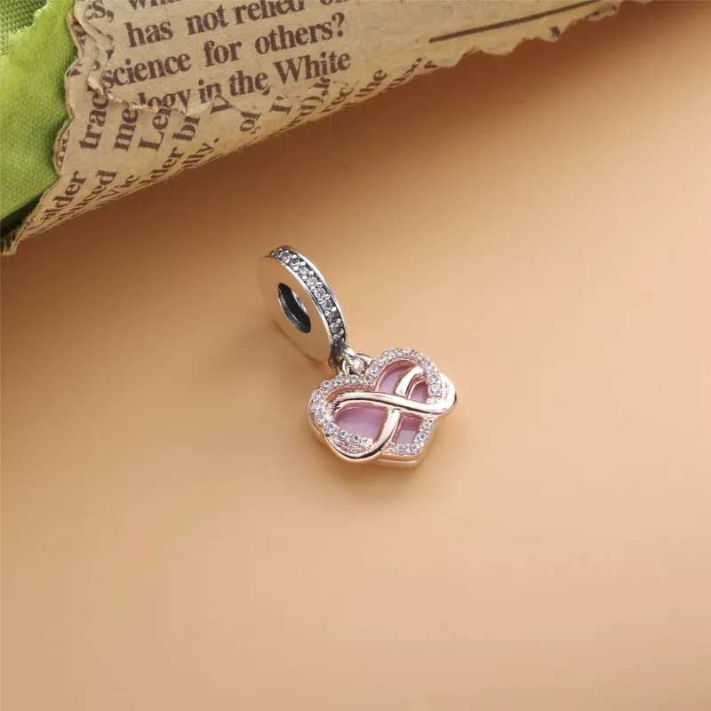 (resim) Işıltılı Sonsuz Sevgi Sallantılı Charm - 788878C01 - Görüntüle 3