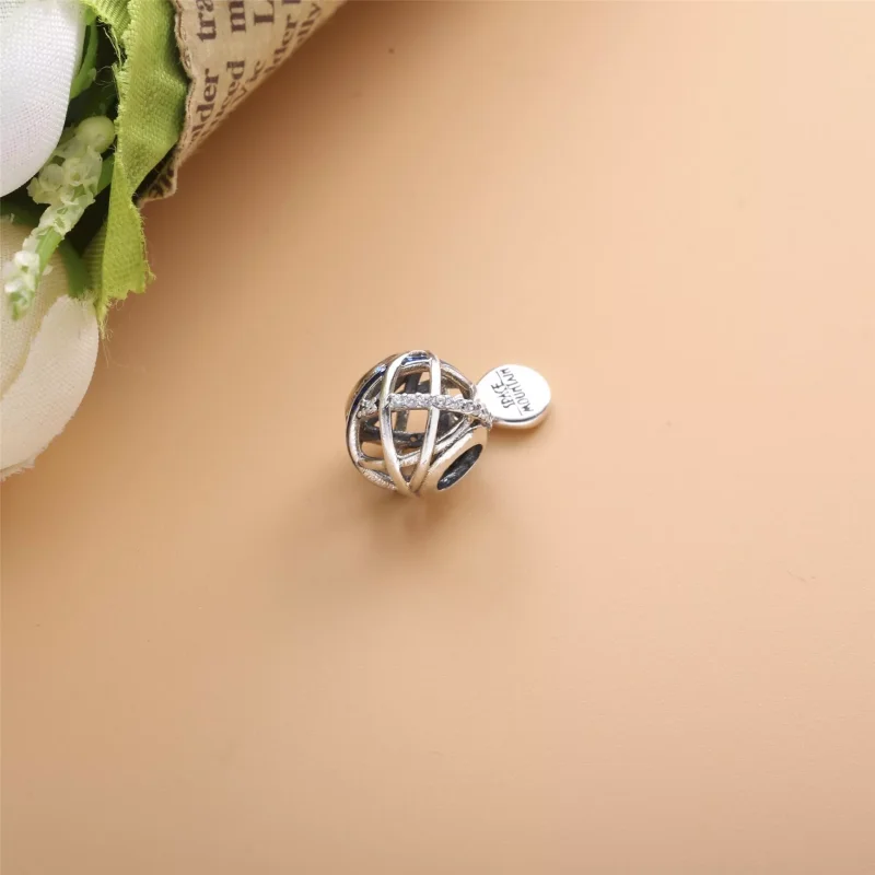 (resim) Pandora Disney Parkları Uzay Dağ Charm - 798633C01 - Görüntüle 3