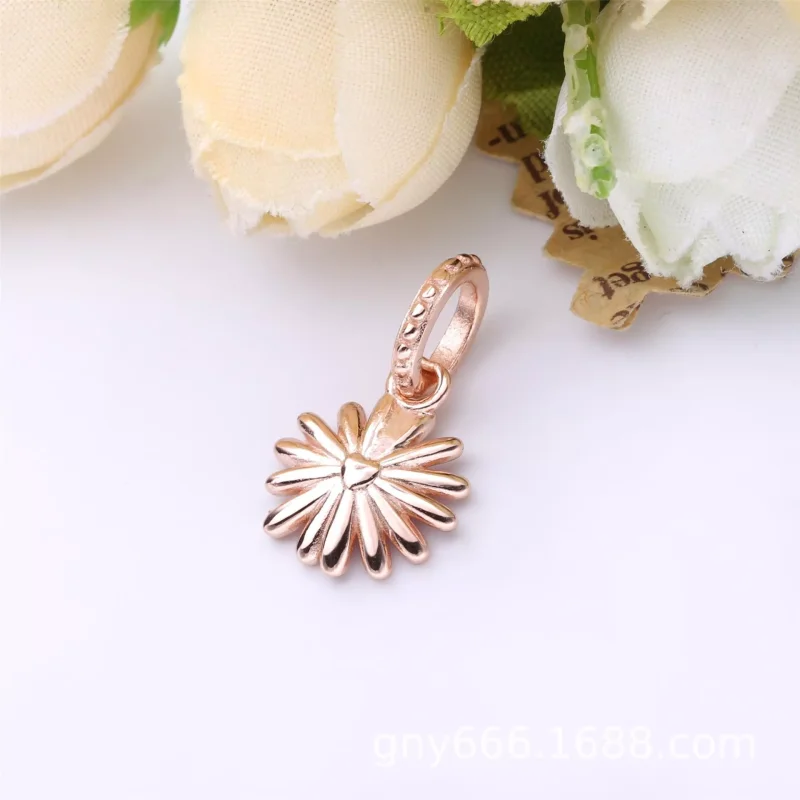 (resim) Pembe Papatya Sallantılı Charm - 788771C01 - Görüntüle 2