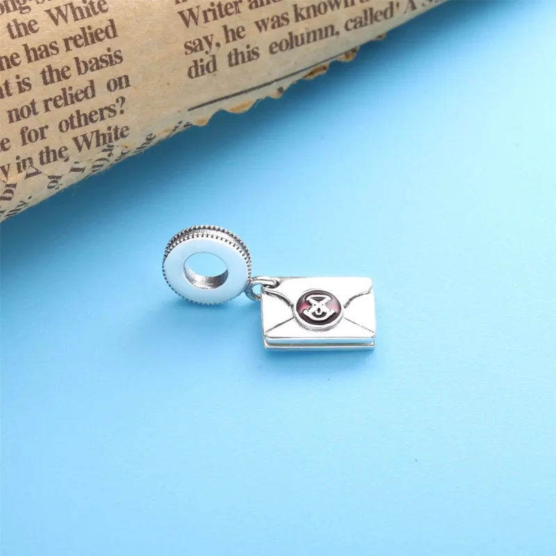 (resim) Pandora Harry Potter, Hogwarts Kabul Mektubu Sallantılı Charm - 799125C01 - Görüntüle 2