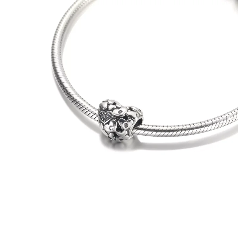 (resim) PANDORA Parlayan Açık İşlemeli Kalp Charm - 791061C01 - Görüntüle 5