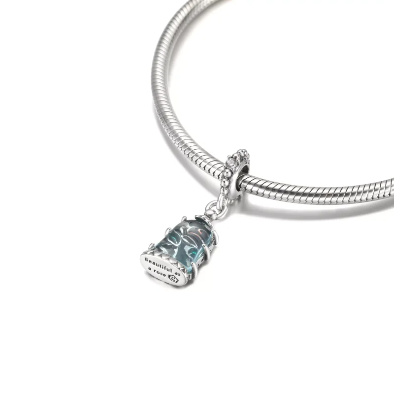 (resim) Disney Güzel ve Çirkin Sihirli Gül Sallantılı Charm - 790024C01 - Görüntüle 9