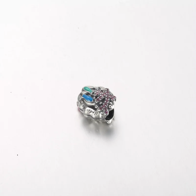 (resim) Pandora Disney Küçük Denizkızı Kabuk Küpesi - 792687C01 - Görüntüle 4