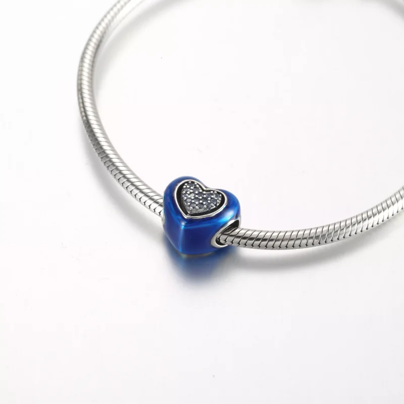 (resim) Pandora Mavi Dönebilen Kalp Charm - 792750C01 - Görüntüle 5