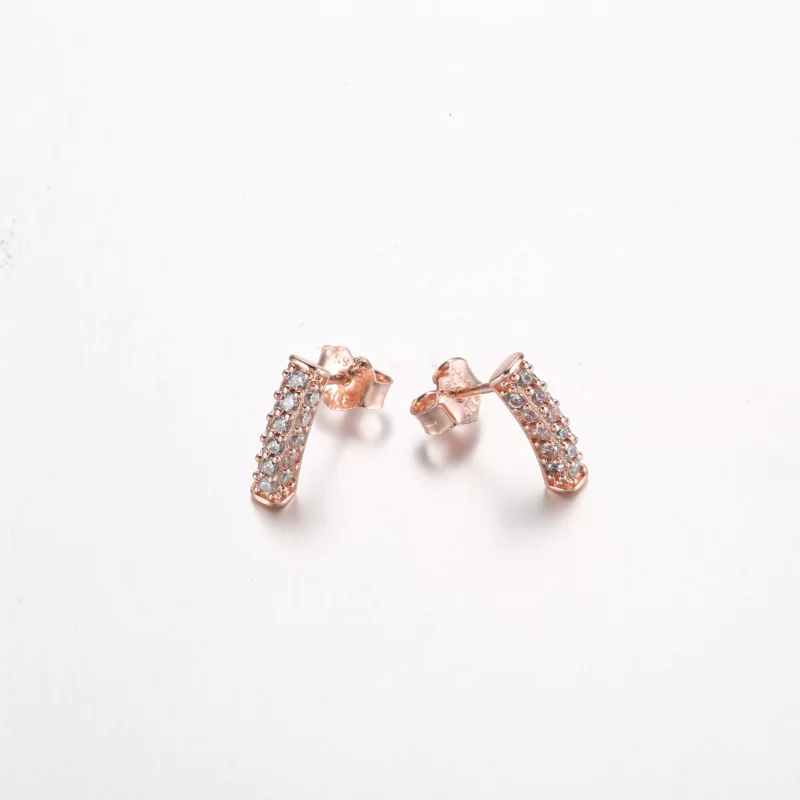 (resim) Pandora Timeless Pavé Tek Sıra Çubuk Küpe - 262626C01 - Görüntüle 5