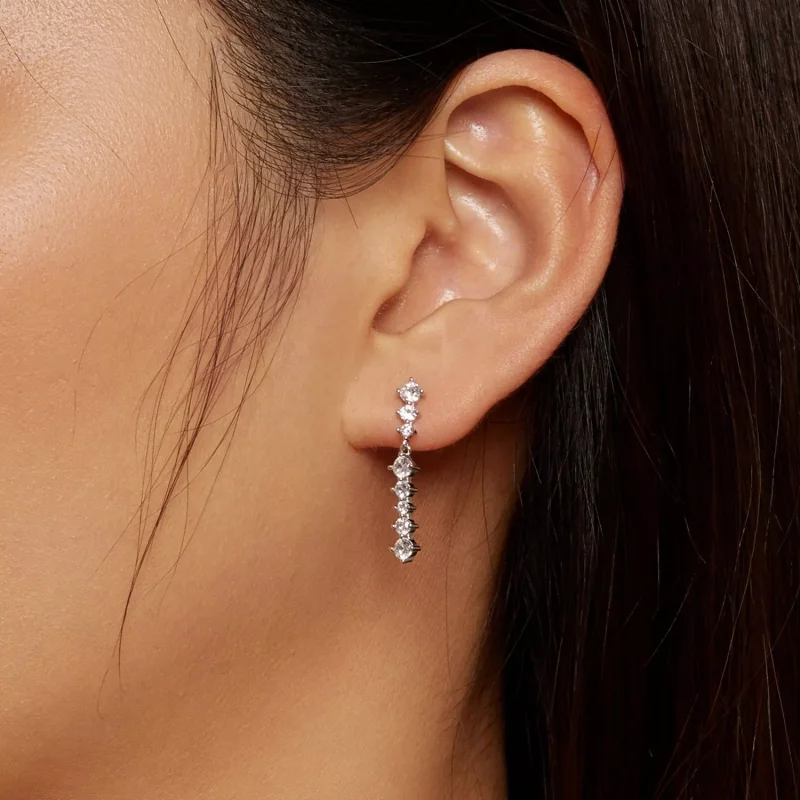 (resim) Pandora Tarzı Püskül Detaylı Küpe - BSE870 - Görüntüle 7