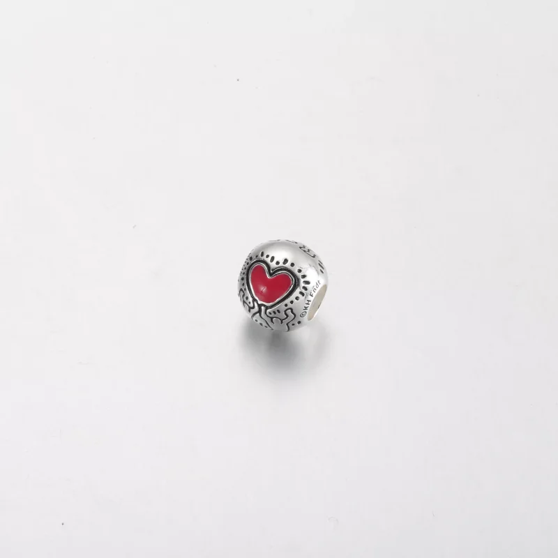 (resim) Keith Haring™ x Pandora Aşk ve Figür Charm'ı - 792225C01 - Görüntüle 2