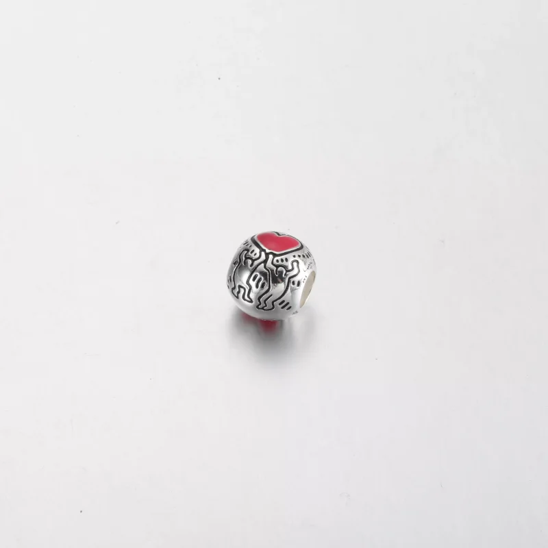 (resim) Keith Haring™ x Pandora Aşk ve Figür Charm'ı - 792225C01 - Görüntüle 3