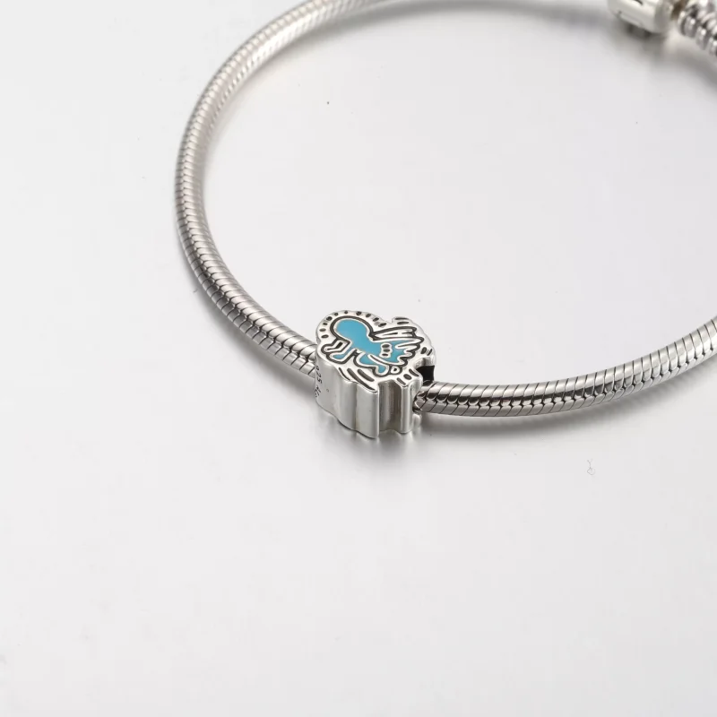 (resim) Keith Haring™ x Pandora Işıldayan Melek Charm'ı - 792219C01 - Görüntüle 5