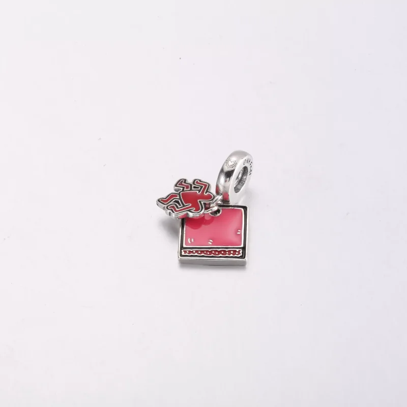 (resim) Keith Haring™ x Pandora Yürüyen Kalp Çift Sallantılı Charm - 792216C01 - Görüntüle 3