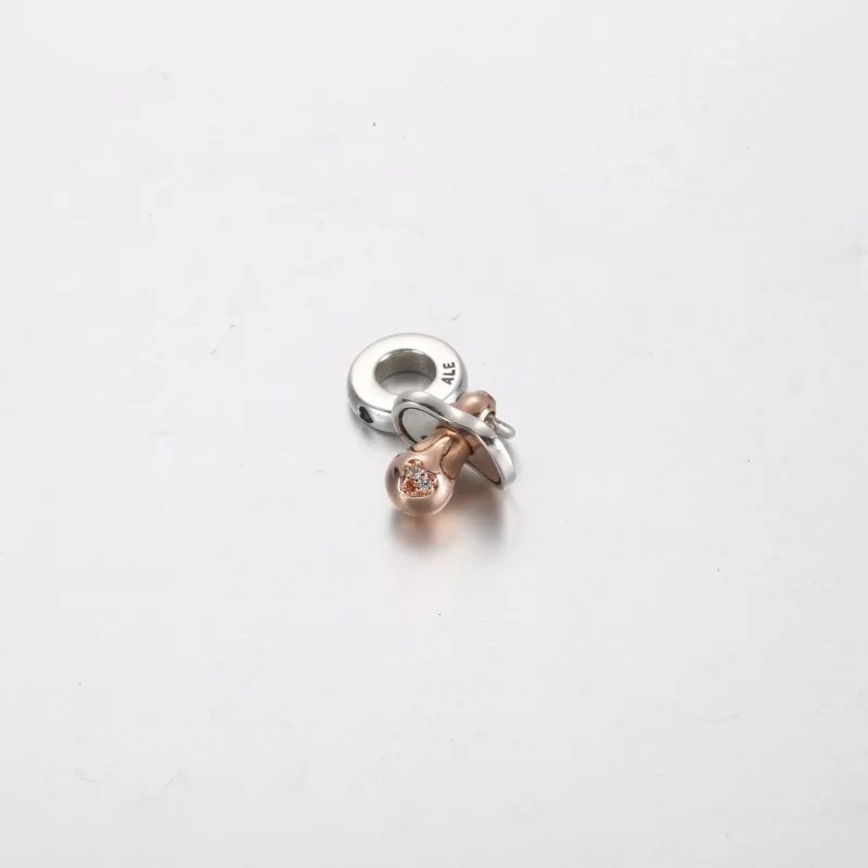 (resim) Pandora Bebek Emziği Sallantılı Charm - 781490C01 - Görüntüle 3