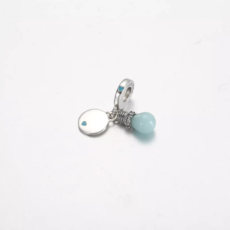 (resim) Pandora Karanlıkta Parlayan Ampul Çift Sallantılı Charm - 791123C01 - Görüntüle 3