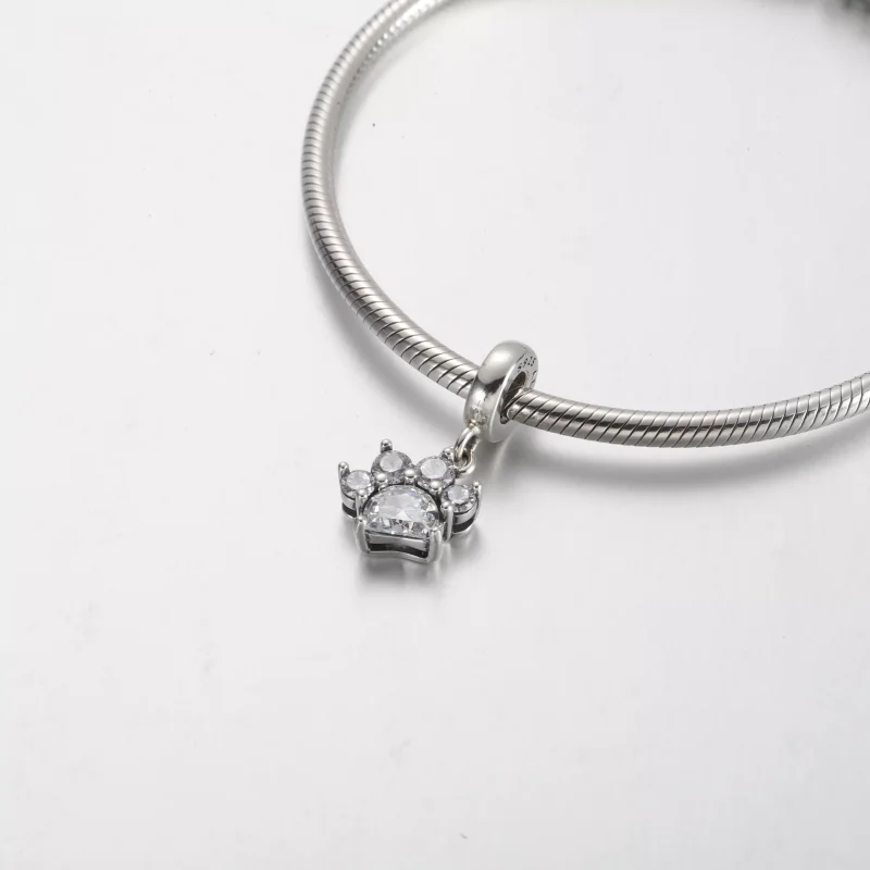 (resim) Pandora Köpüklü Pet Pençe Baskılı Sallantılı Charm - 792247C01 - Görüntüle 4