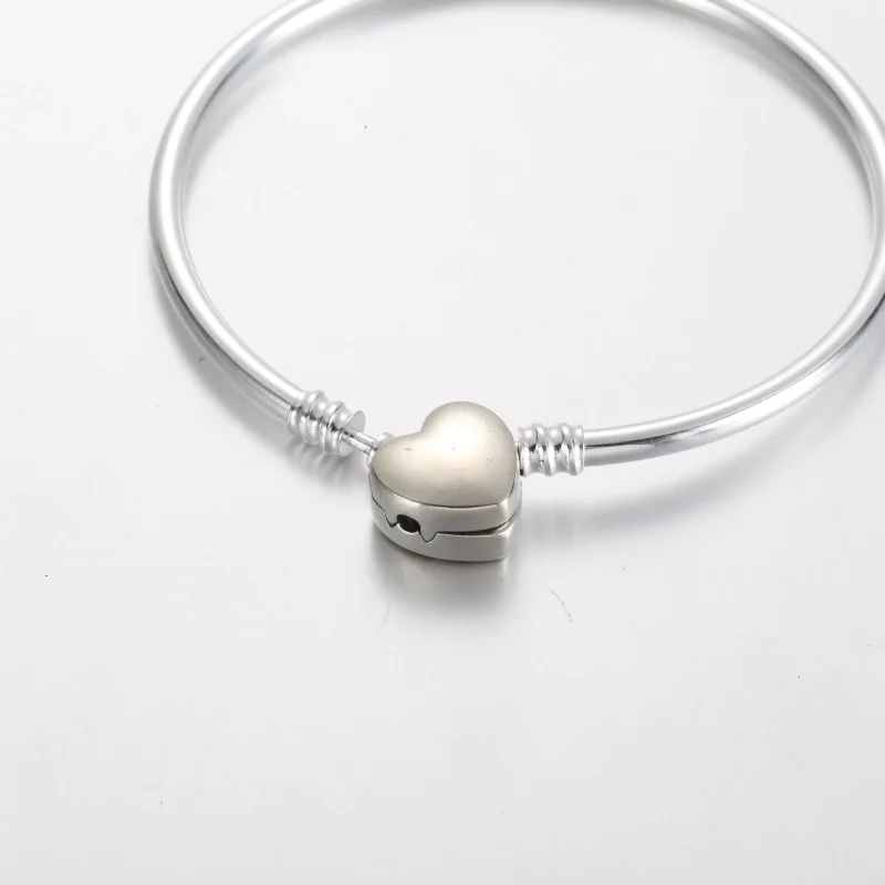 (resim) Pandora Moments Dolanmış Sonsuz Kalp Toka Bileklik - 591064C01 - Görüntüle 4
