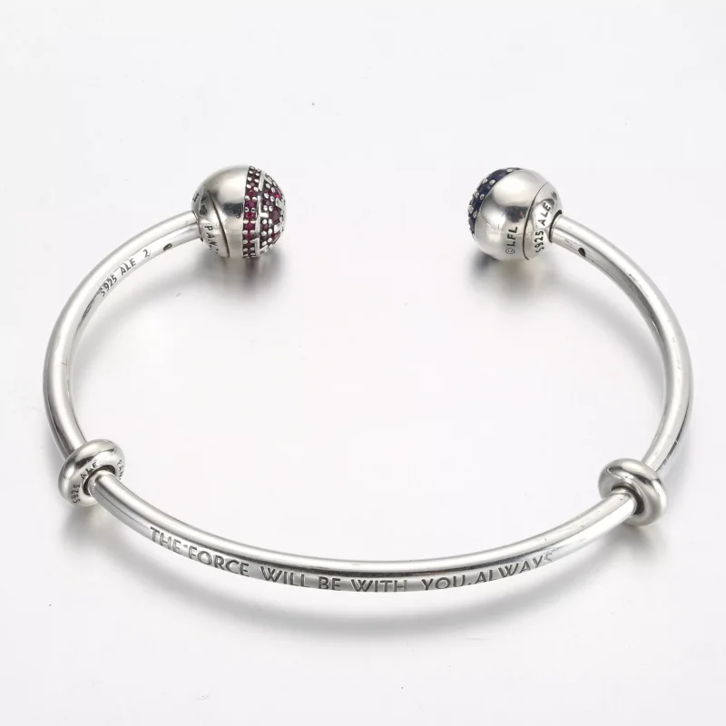 (resim) Pandora Moments Star Wars™ Light & Dark Side Logolu Açık Bileklik - 591139C01 - Görüntüle 3