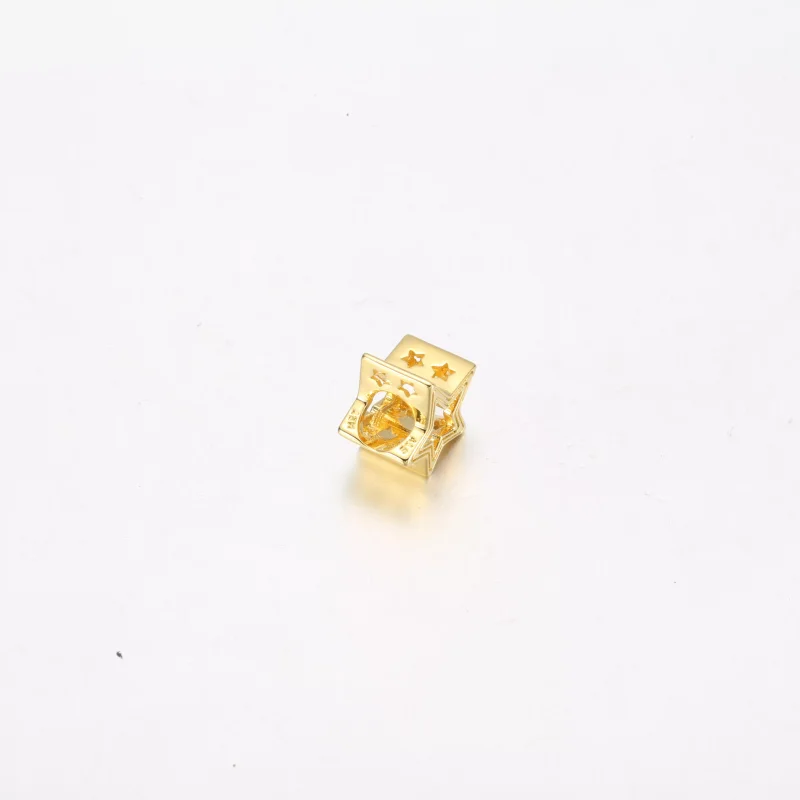 (resim) Pandora Parıldayan Yıldız Charm - 752361C00 - Görüntüle 4
