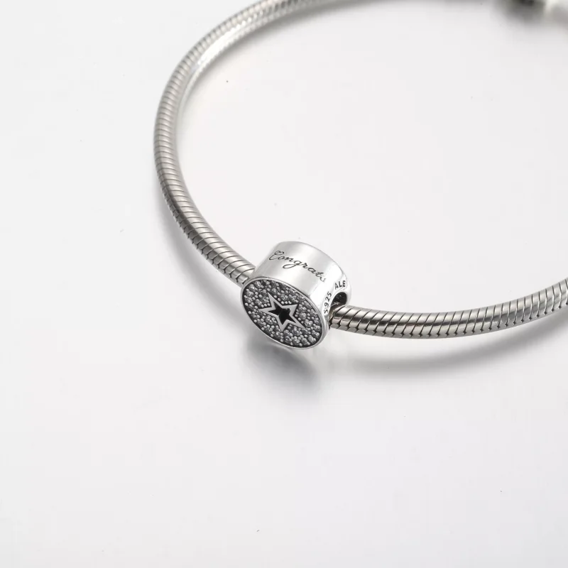 (resim) Pandora Pavé ve Yıldız Tebrik Charm'ı - 790793C01 - Görüntüle 4