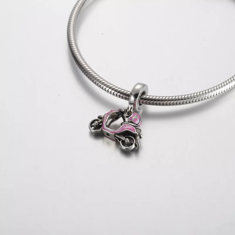 (resim) Pandora Pembe Scooter Sallantılı Charm - 791057C01 - Görüntüle 5