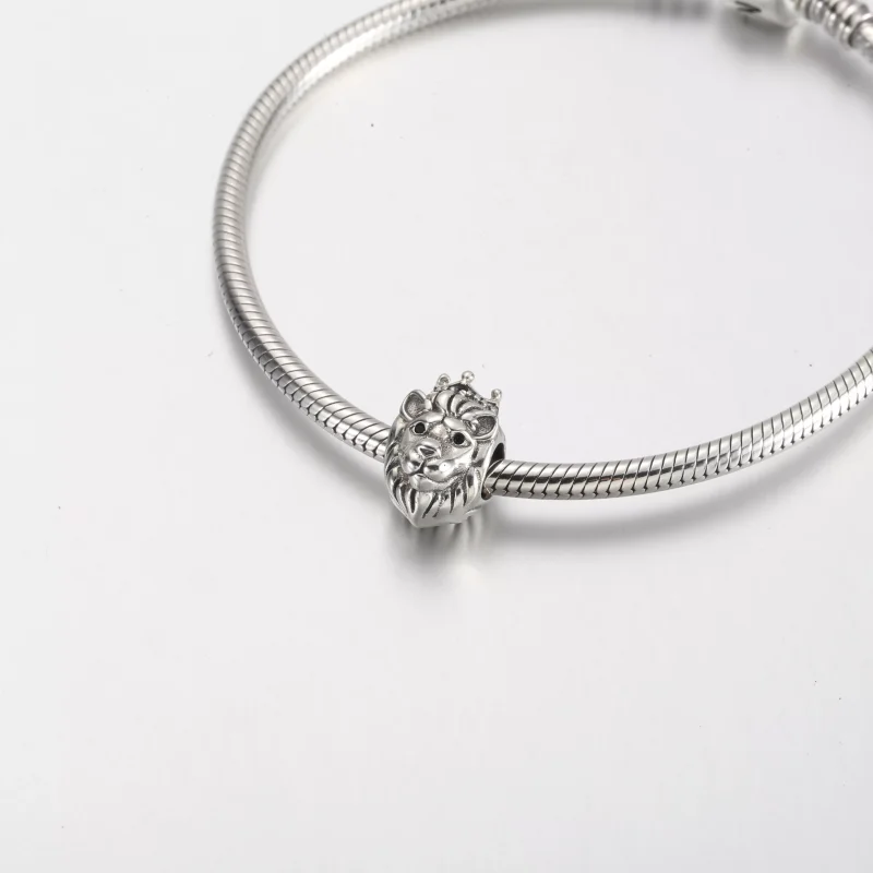 (resim) Pandora Regal Aslan Charm - 792199C01 - Görüntüle 5