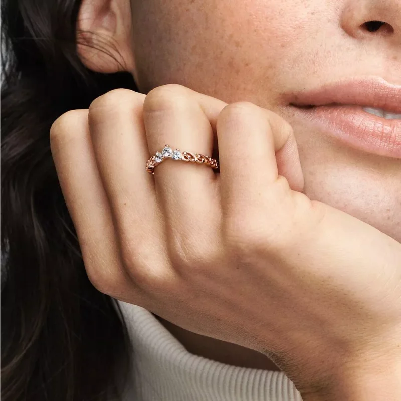 (resim) Pandora Regal Girdaplı Taç Yüzük - 182232C01 - Görüntüle 8