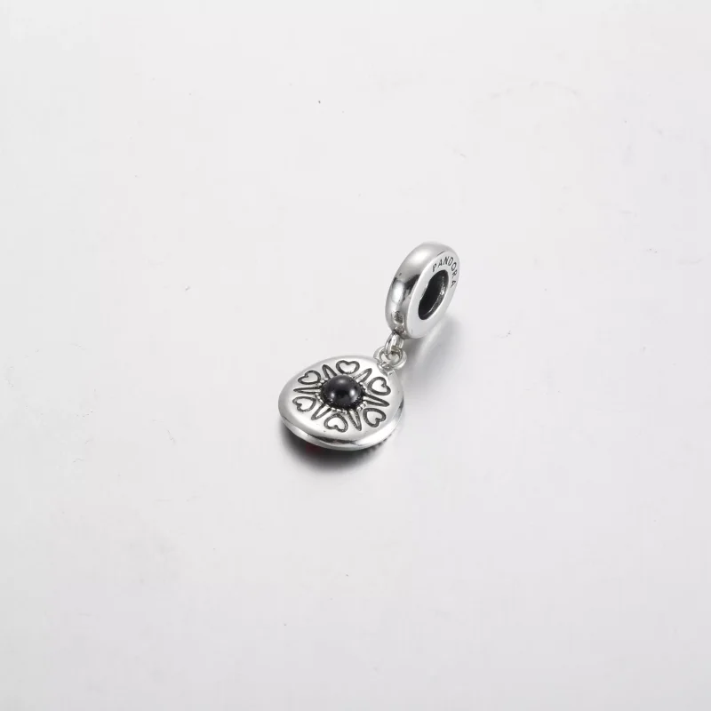 (resim) Pandora Sombrero Şapka Sallantılı Charm - 792200C01 - Görüntüle 3