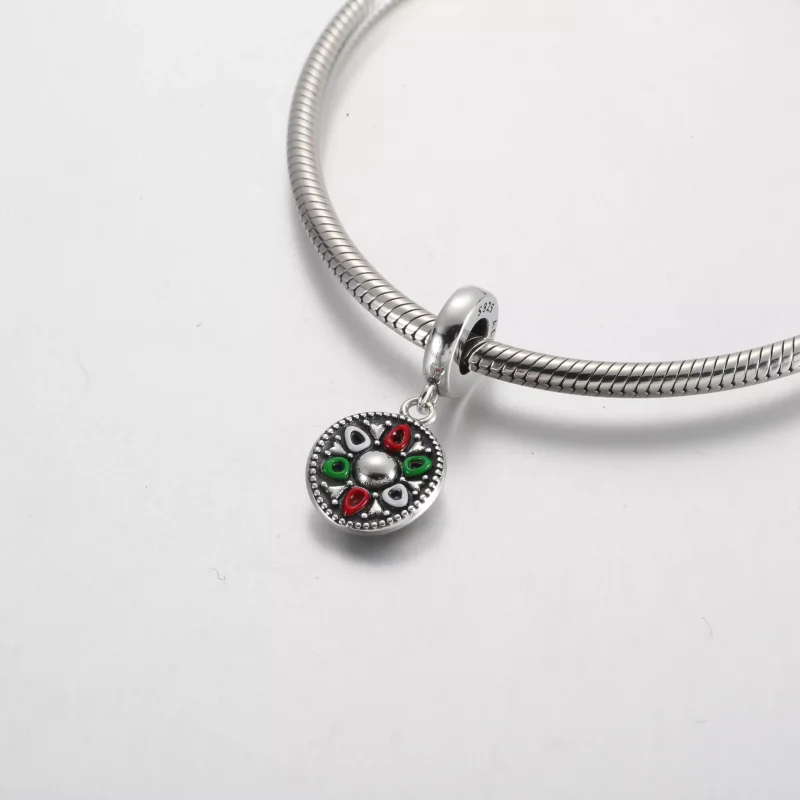 (resim) Pandora Sombrero Şapka Sallantılı Charm - 792200C01 - Görüntüle 4