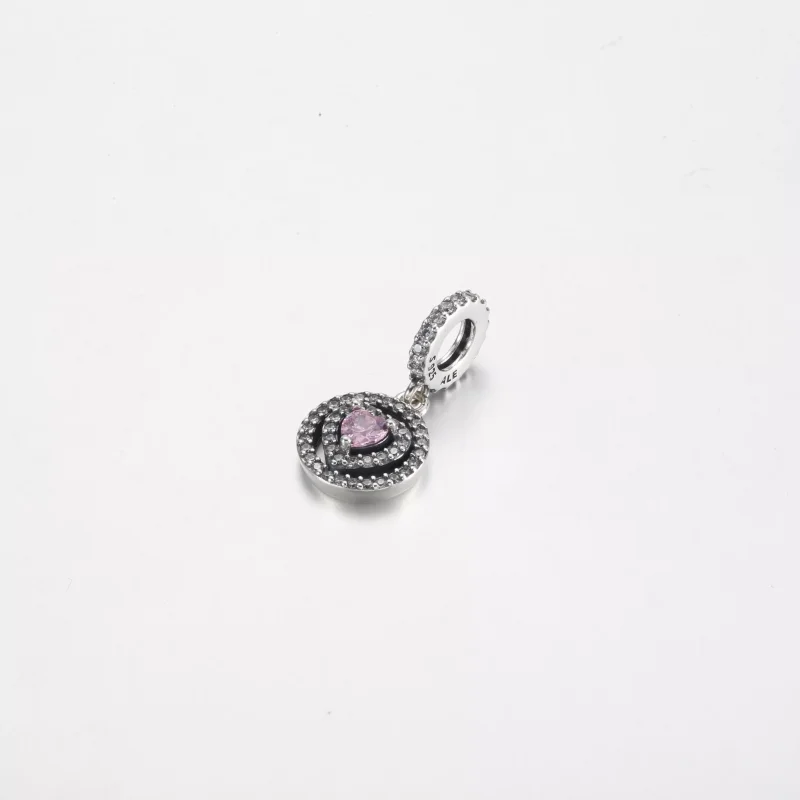 (resim) Pandora Sparkling Double Halo Kalp Sallantılı Charm - 791476C01 - Görüntüle 2