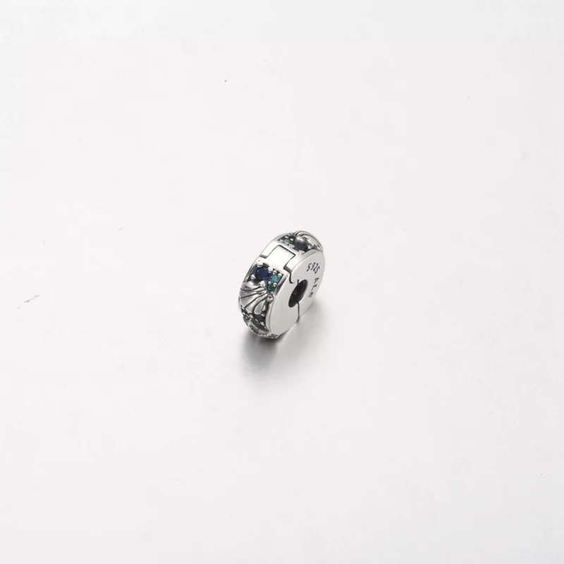 (resim) Pandora Tropikal Denizyıldızı ve Kabuk Klip Charm - 791678C01 - Görüntüle 2