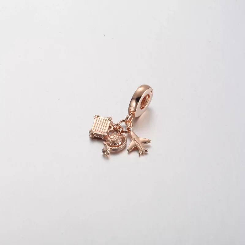 (resim) Pandora Uçak, Küre ve Bavul Üçlü Sallantılı Charm - 789435C01 - Görüntüle 3