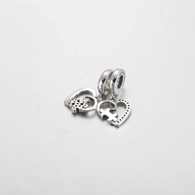 (resim) Pandora Yapboz Parçası Kalpler Bölünebilir Dostluk Sallantılı Charm - 792239C01 - Görüntüle 3