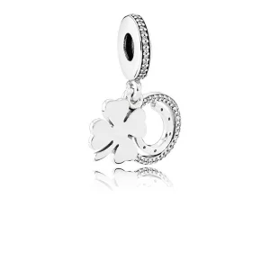 PANDORA Şanslı Gün Berrak CZ Püskül Charm - 792089CZ (resim) PANDORA Şanslı Gün Berrak CZ Püskül Charm - 792089CZ