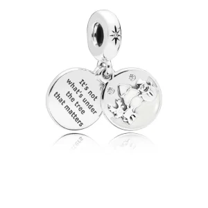 PANDORA Mükemmel Noel Sarkıt Charm, Berrak CZ ve Beyaz Emaye - 797562EN12 (resim) PANDORA Mükemmel Noel Sarkıt Charm, Berrak CZ ve Beyaz Emaye - 797562EN12