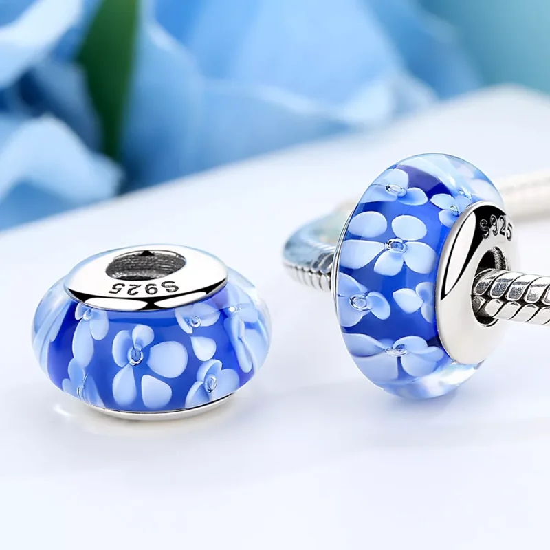 (resim) Pandora Stili Mavi Murano Cam Beyaz Çiçekler Süs - SCZ006 - Görüntüle 4
