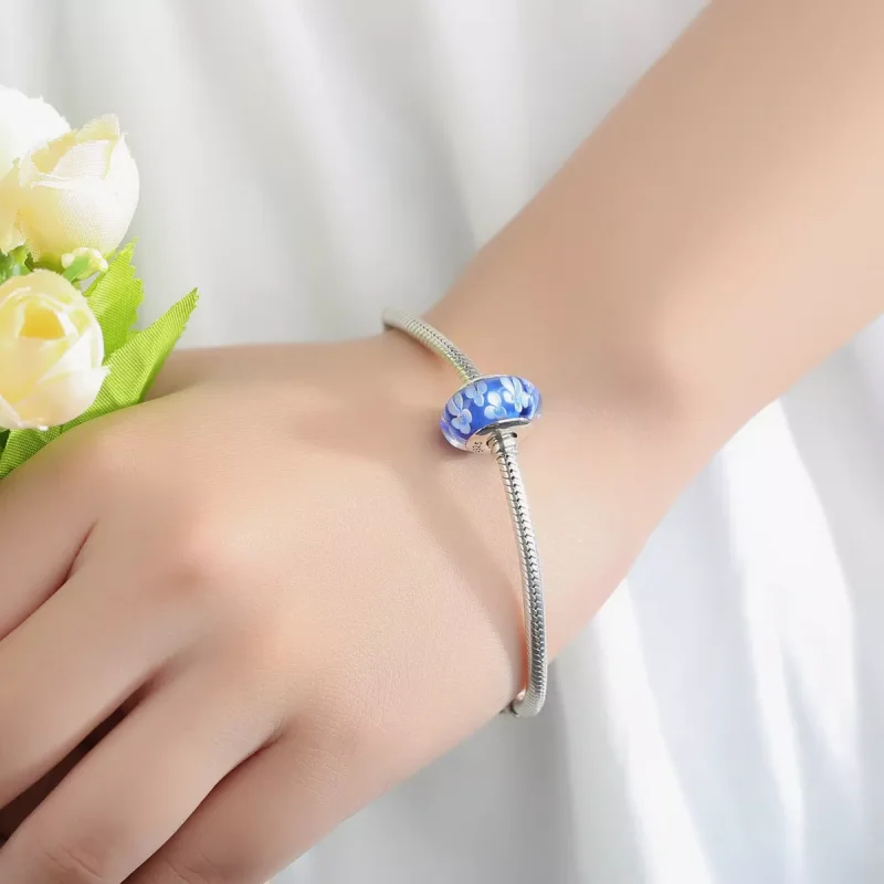 (resim) Pandora Stili Mavi Murano Cam Beyaz Çiçekler Süs - SCZ006 - Görüntüle 6
