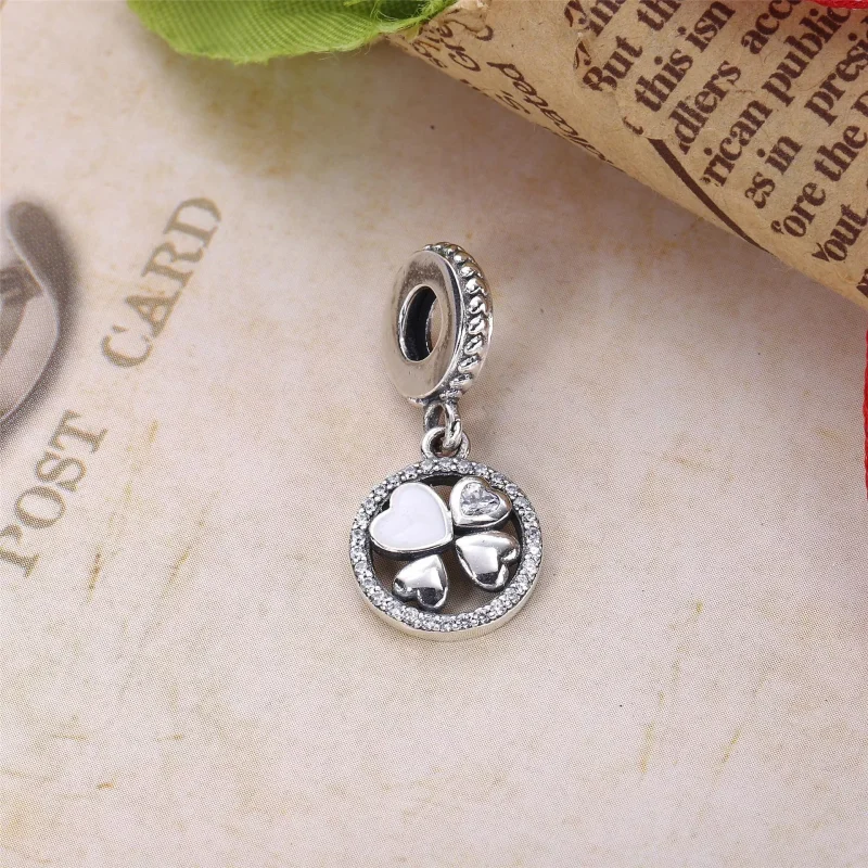 (resim) Pandora Aşkın Kalpleri Sallantılı Charm - 792104CZ - Görüntüle 3