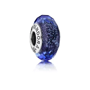 Pandora Charm, Işık Yayan Mavi Cam - 791646 (resim) Pandora Charm, Işık Yayan Mavi Cam - 791646
