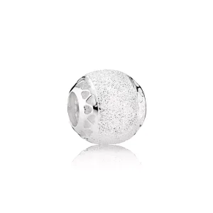 Pandora Charm, Işıltılı PANDORA Kalpleri - 792097 (resim) Pandora Charm, Işıltılı PANDORA Kalpleri - 792097