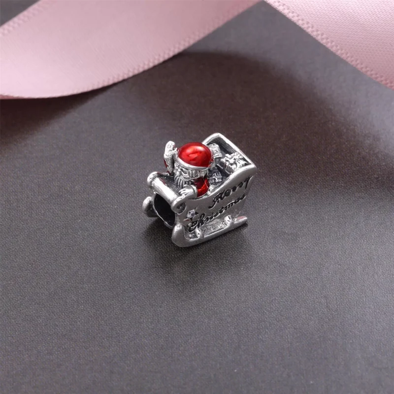 (resim) Pandora Charm, Kızaklı Noel Baba - 792004CZ - Görüntüle 3