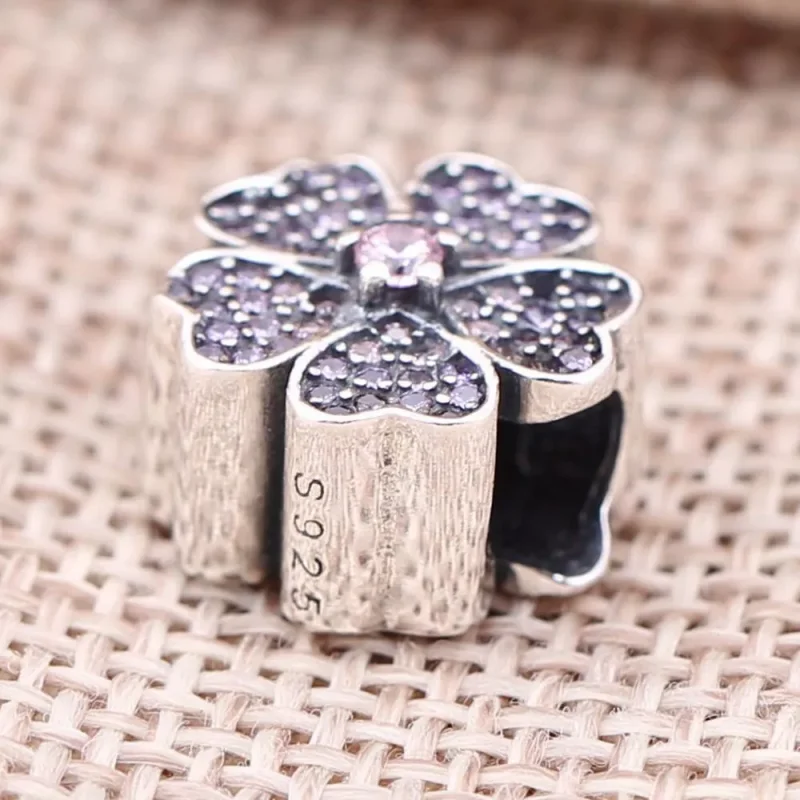 (resim) Pandora Charm, Parıldayan Çuha Çiçeği - 791481PCZ - Görüntüle 3