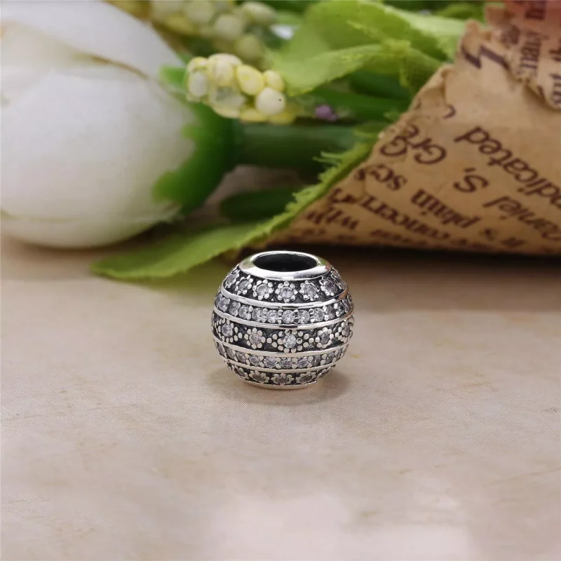 (resim) Pandora Charm, Parlak Şekiller - 796243CZ - Görüntüle 3
