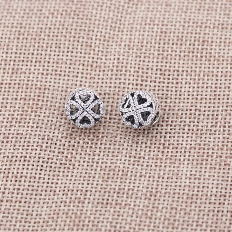 (resim) Pandora Charm, Sevgi Yaprakları - 791808CZ - Görüntüle 3