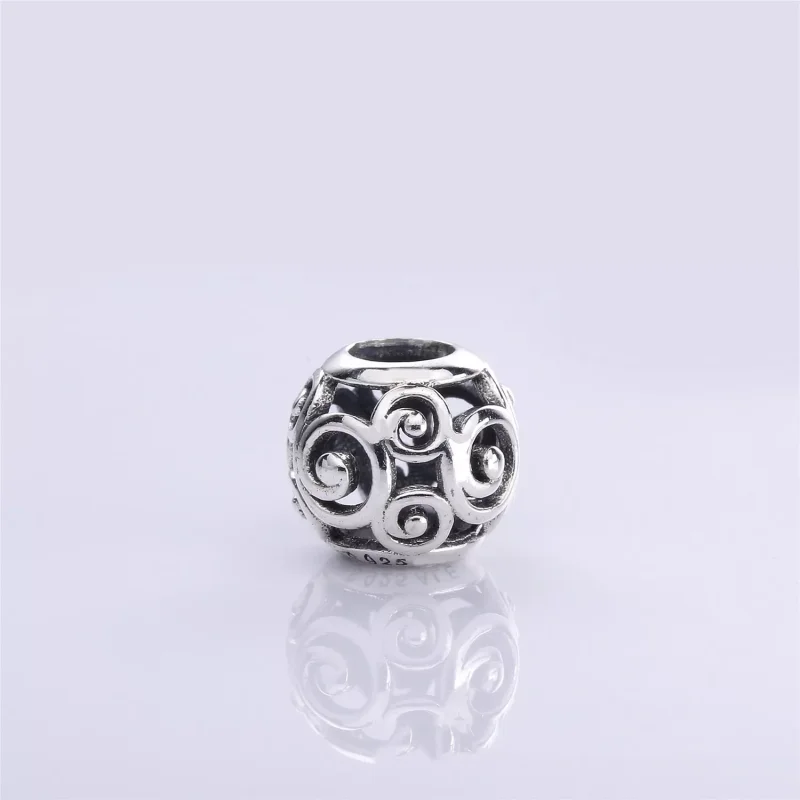 (resim) Pandora Disney, Mickey Mouse "Mickey Swirls" Charm - 7501055880559P - Görüntüle 3