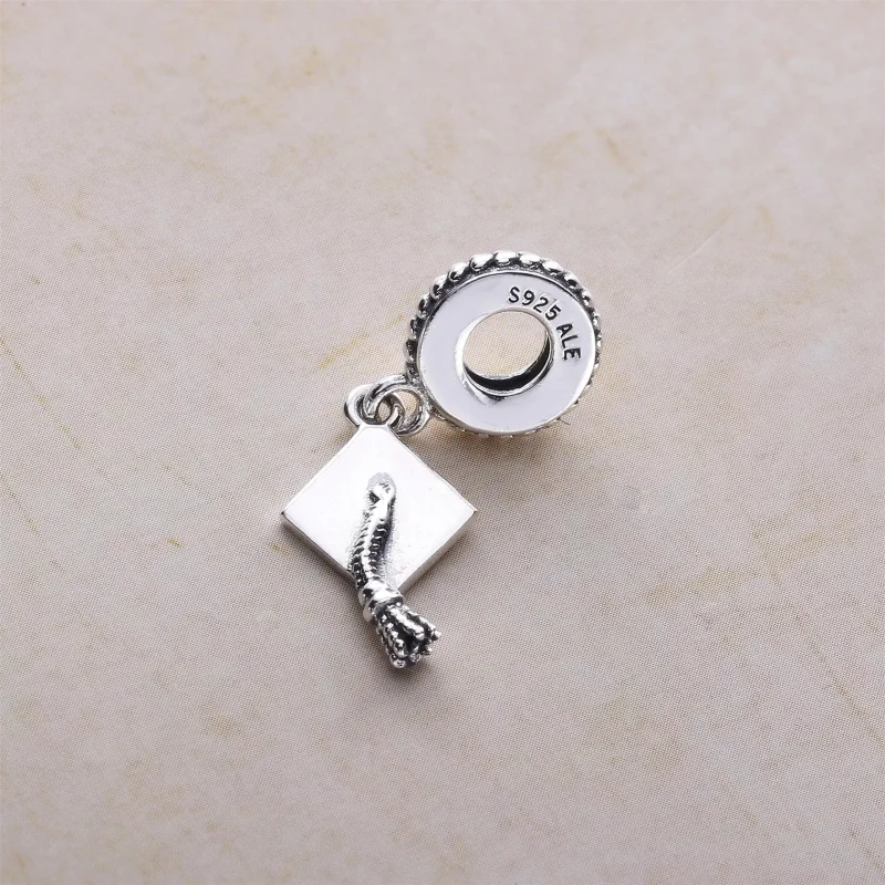 (resim) Pandora Sallantili charm, Mezuniyet - 791892 - Görüntüle 3