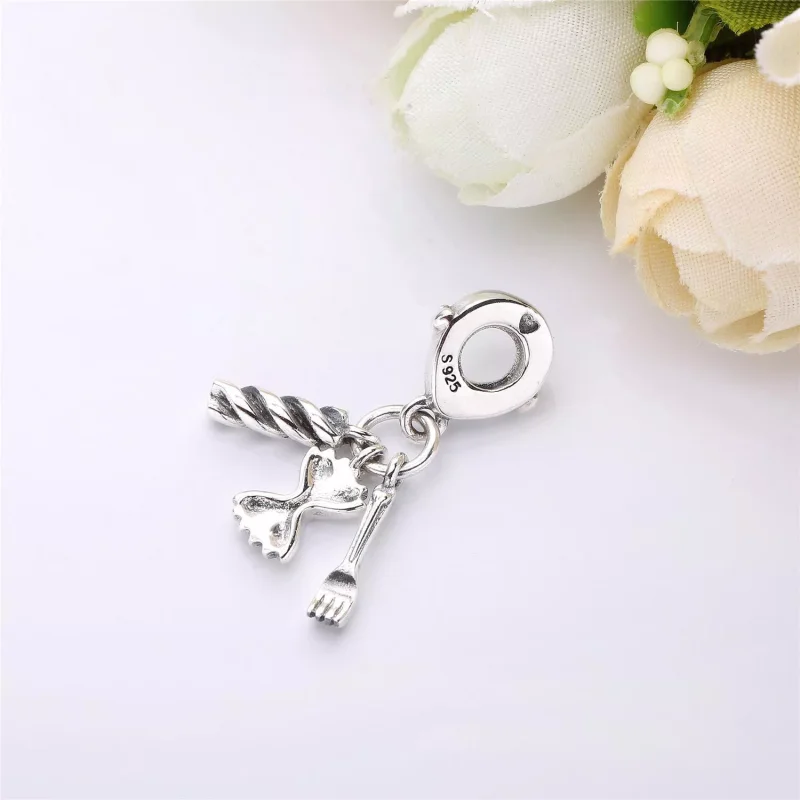 (resim) Pandora Sallantili charm, Pasta silver dangle - 797435 - Görüntüle 3